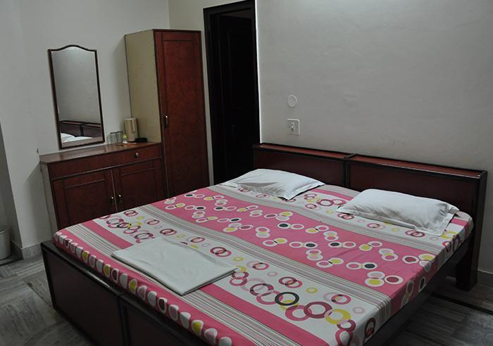 Hotel Pritam Palace Hisar Exterior photo